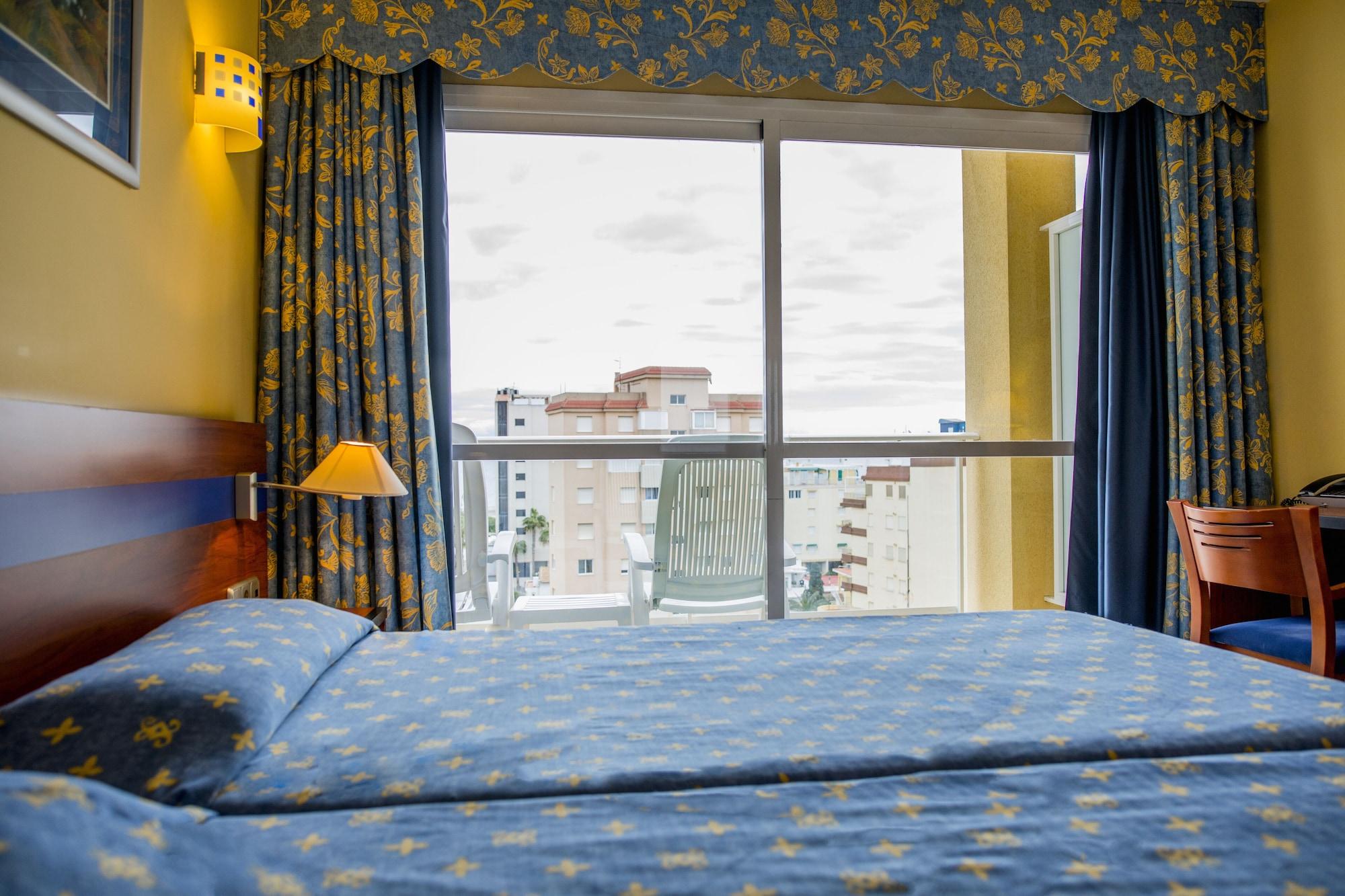 Hotel Biarritz Gandia Bagian luar foto